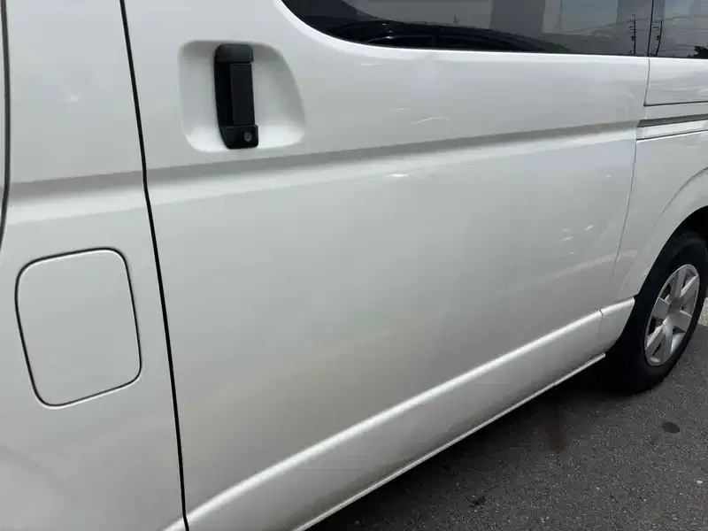 TOYOTA HIACE VAN 5D 4WD LONG DX Image 15