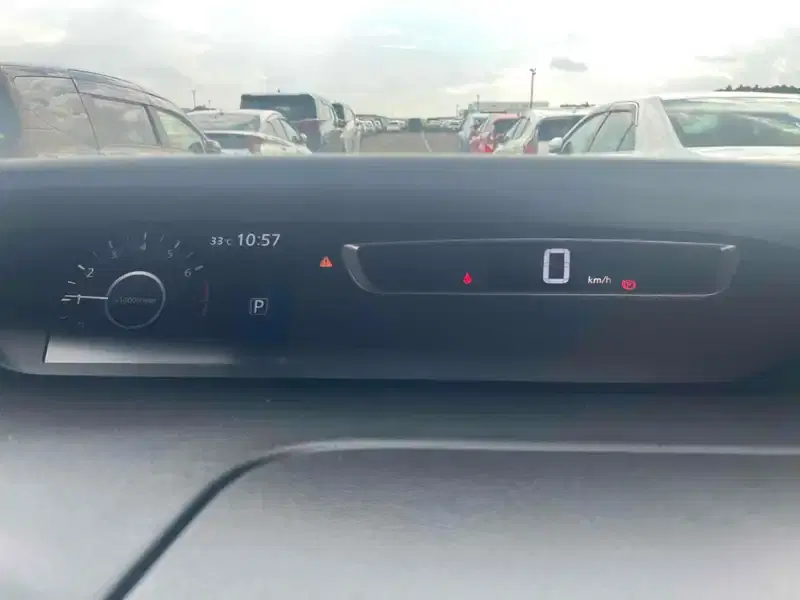 NISSAN SERENA HV 5D HIGHWAY STAR PROPILOT EDITION Image 22