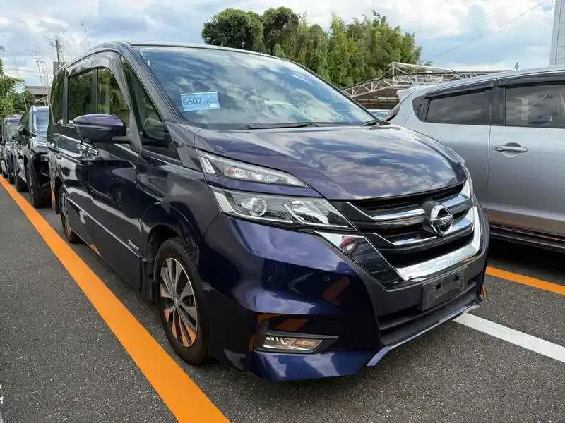 NISSAN SERENA HIGHWAY STAR Image 6