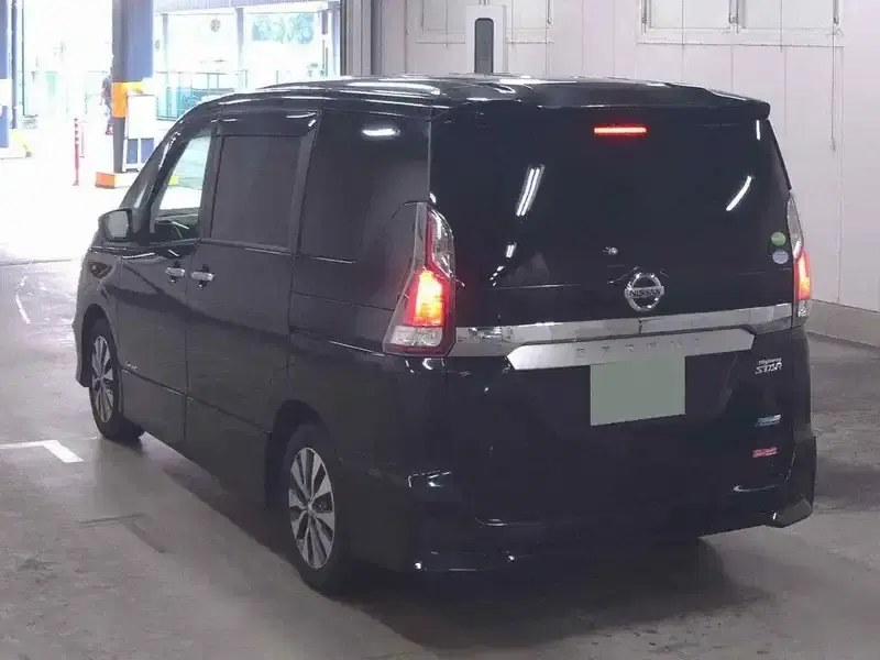 NISSAN SERENA 5D HIGHWAY STAR Image 2