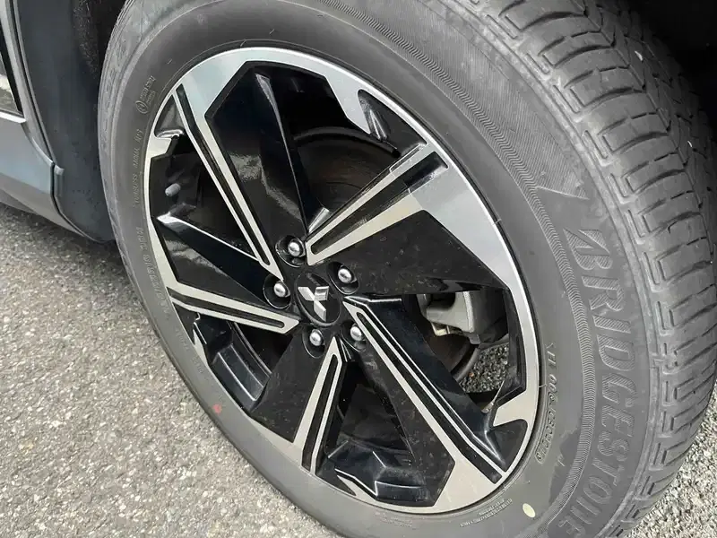 MITSUBISHI ECLIPSE CROSS 4WD G Image 12