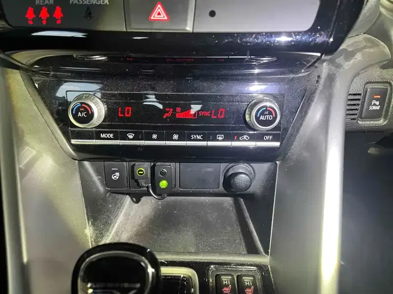 MITSUBISHI ECLIPSE CROSS G Image 20