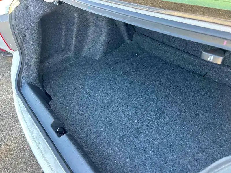HONDA GRACE HYBRID LX Image 27