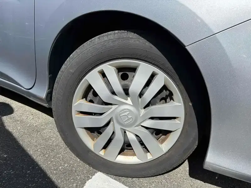 HONDA GRACE HYBRID DX Image 17