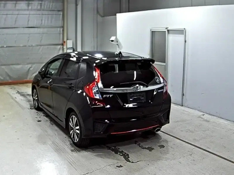 HONDA FIT HV S  PACKAGE Image 4