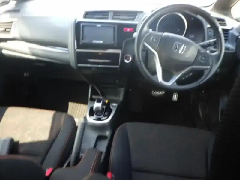 HONDA FIT HV S  PACKAGE Image 5