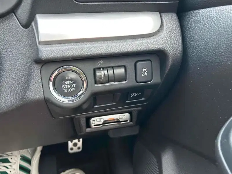 SUBARU XV 2.0I-L EYESIGHT 4WD Image 14