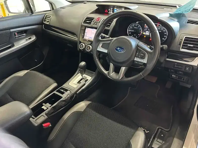 SUBARU XV 4WD 2.0I EYE SIGHT Image 5