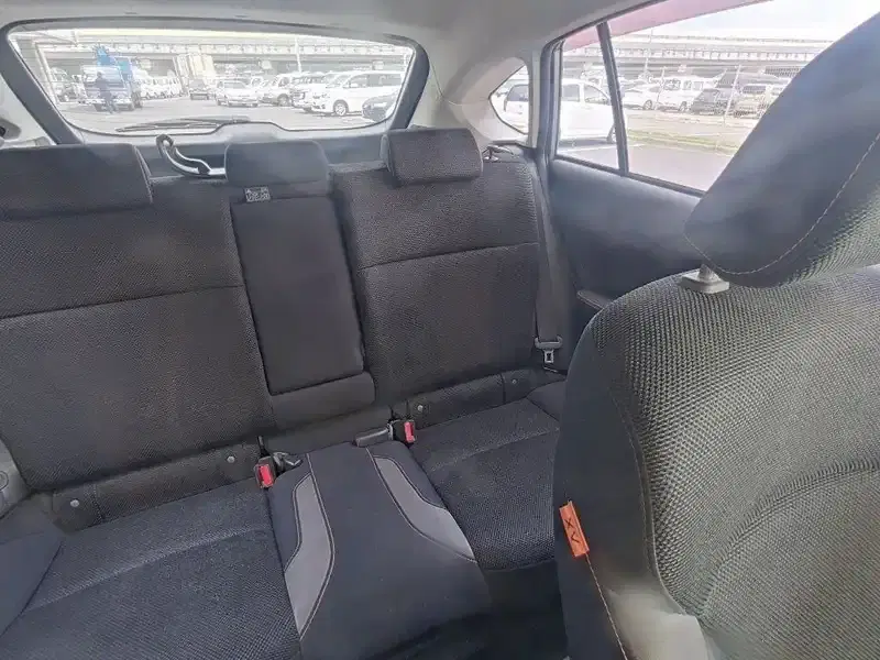 SUBARU IMPREZA XV 4WD 2.0I-L EYESIGHT Image 8