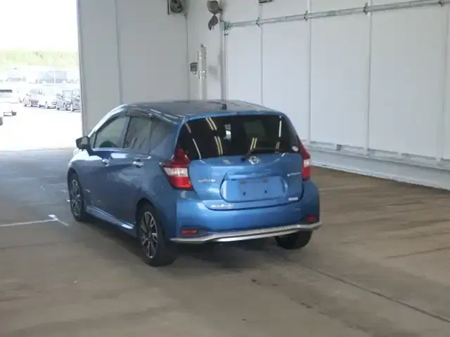 NISSAN NOTE E-POWER MODE PREMIER Image 4
