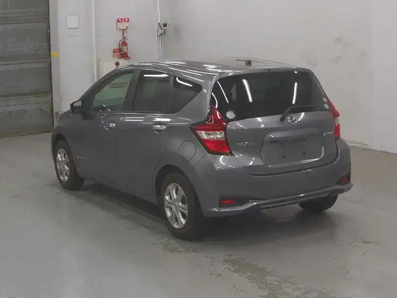 NISSAN NOTE E POWER Image 2