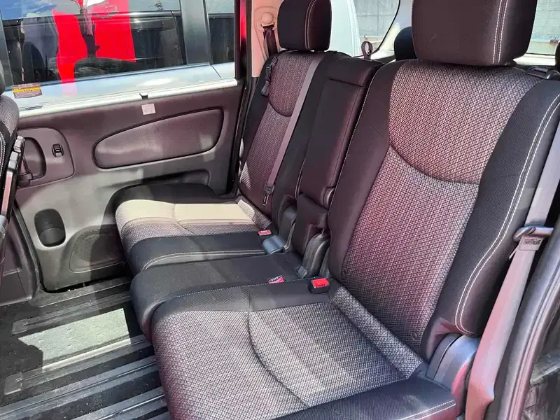 NISSAN SERENA HIGHWAY STAR V Image 10