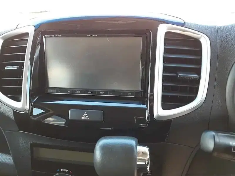 MITSUBISHI DELICA D:2 X Image 10