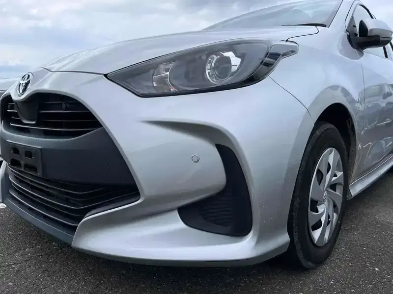 TOYOTA YARIS HYBRID X Image 16