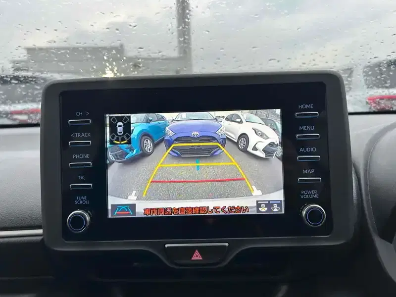 TOYOTA YARIS HYBRID X Image 19