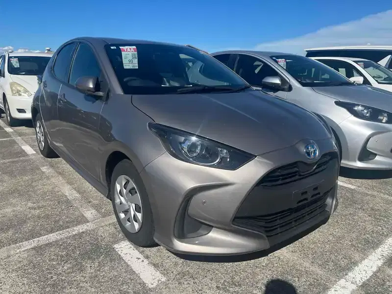 TOYOTA YARIS HYBRID X Image 39