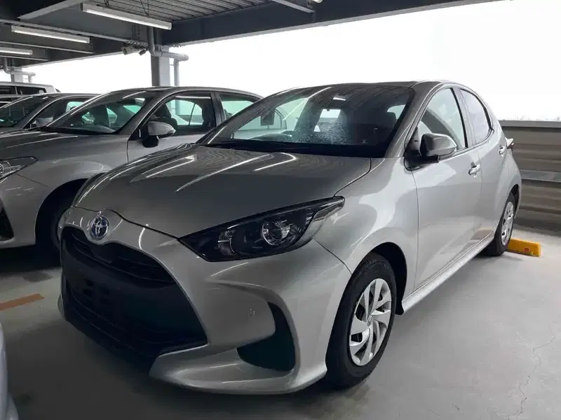 TOYOTA YARIS HYBRID X Image 20