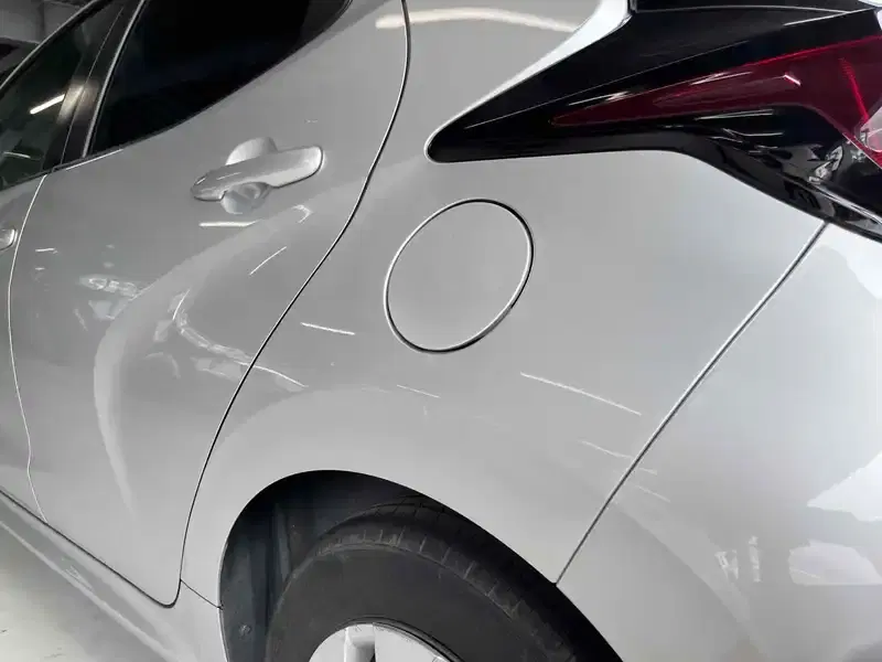 TOYOTA YARIS HYBRID X Image 23