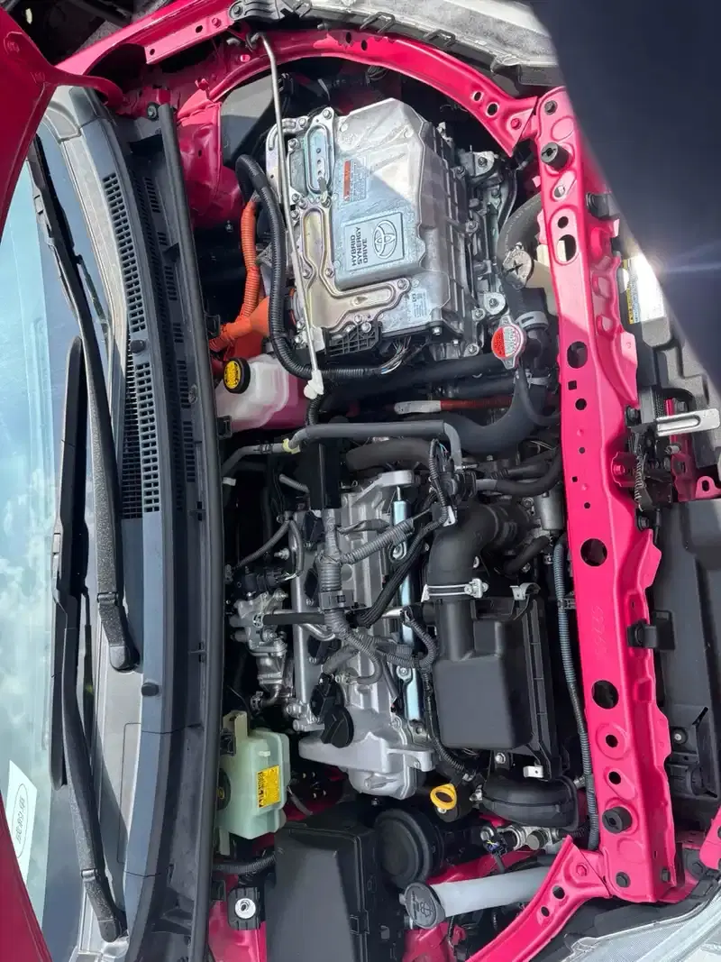 TOYOTA AQUA S Image 24