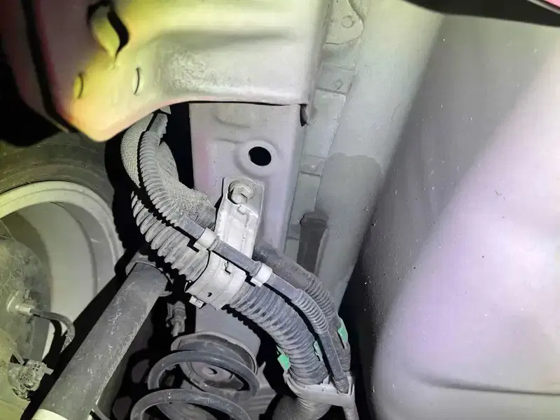 TOYOTA AQUA G Image 15