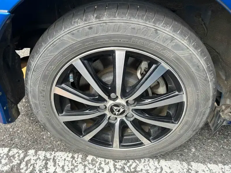 TOYOTA SIENTA HYBRID G Image 12
