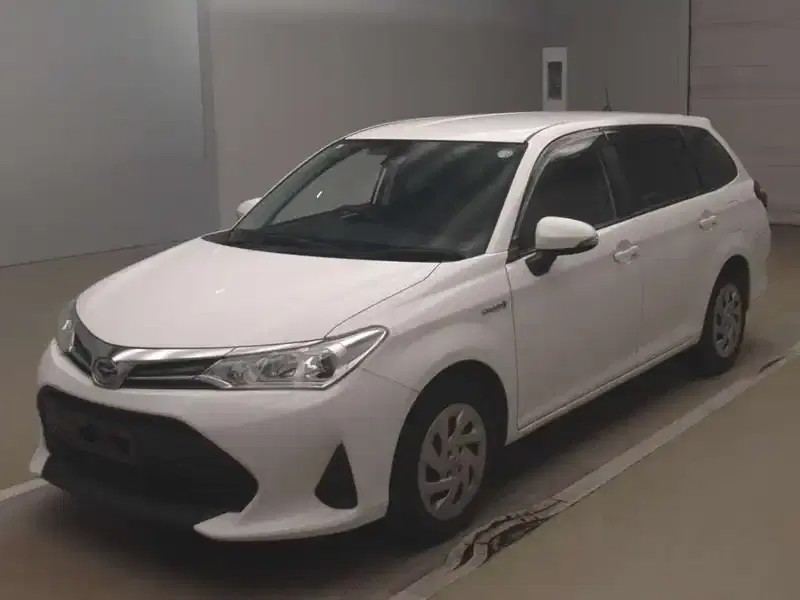 TOYOTA COROLLA FIELDER HYBRID EX Image 3