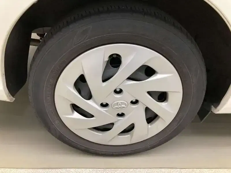 TOYOTA COROLLA FIELDER HYBRID EX Image 12