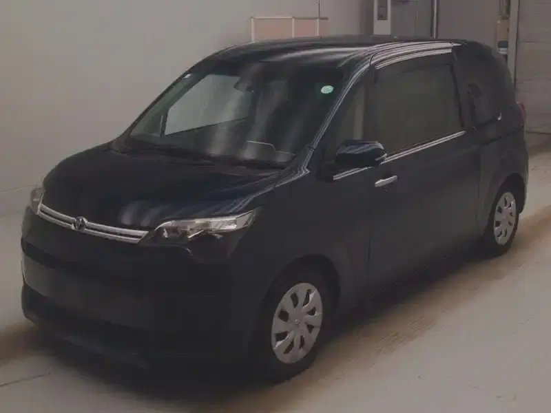 TOYOTA SPADE G Image 3