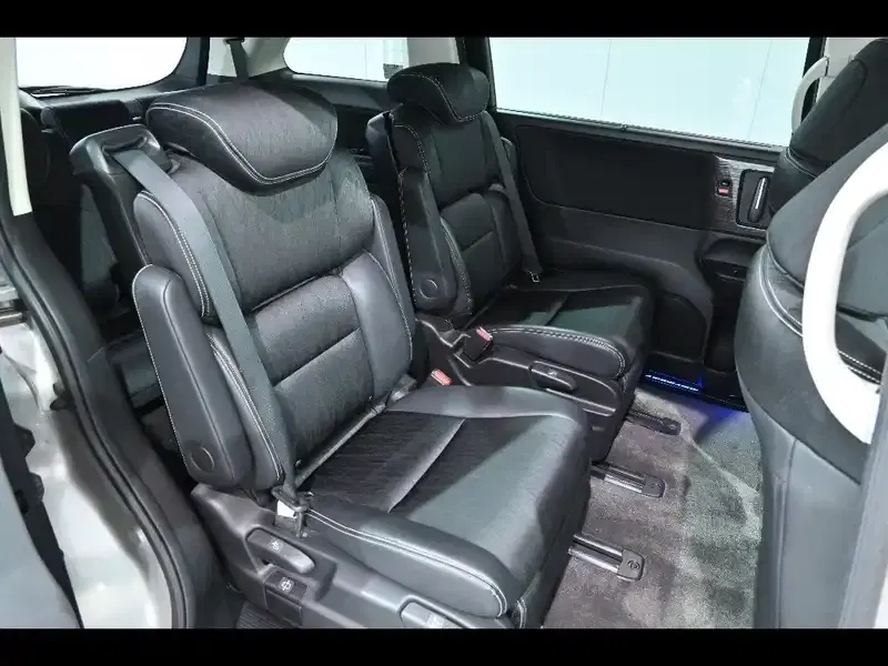 HONDA ODYSSEY ABSOLUTE EX Image 7