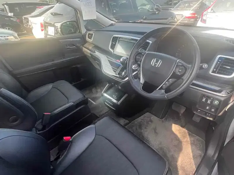 HONDA ODYSSEY ABSOLUTE EX Image 16
