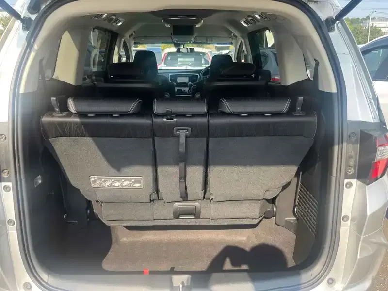HONDA ODYSSEY ABSOLUTE EX Image 25