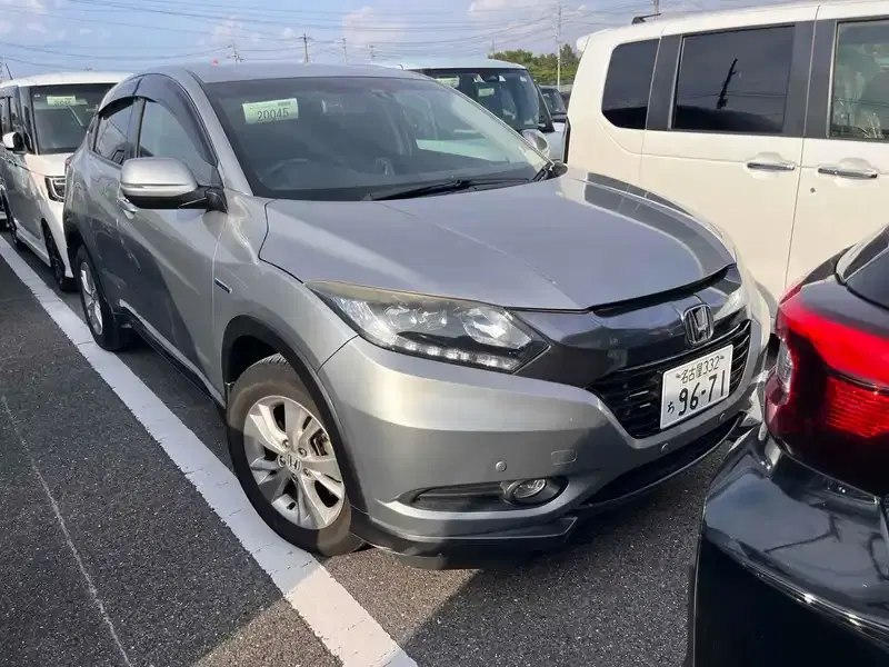 HONDA VEZEL HYBRID X Image 7