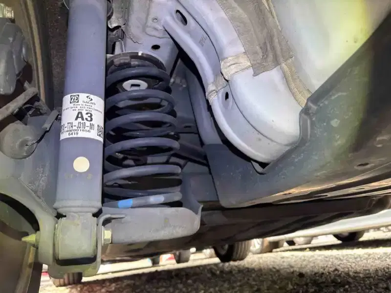 HONDA VEZEL HYBRID Z HONDA SENSING Image 19