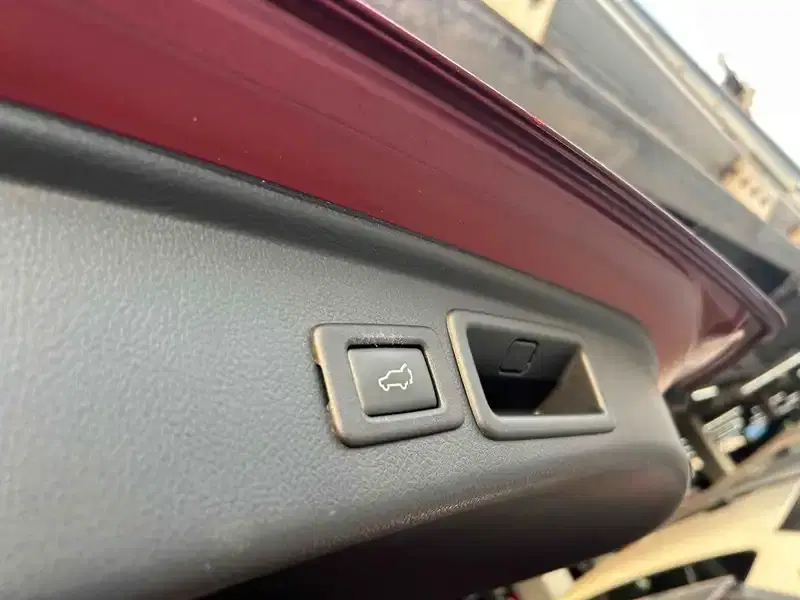 SUBARU FORESTER X-BREAK ADVANCED SAFETY P 4WD Image 32