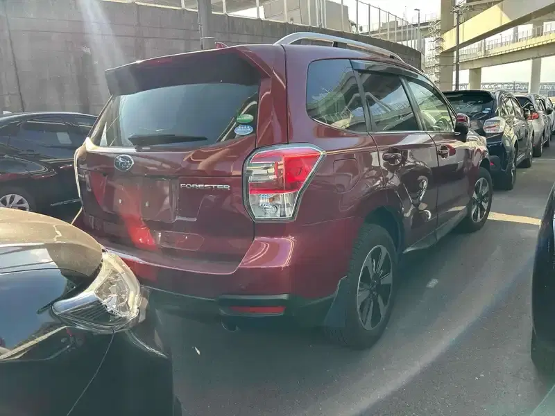 SUBARU FORESTER X-BREAK ADVANCED SAFETY P 4WD Image 2