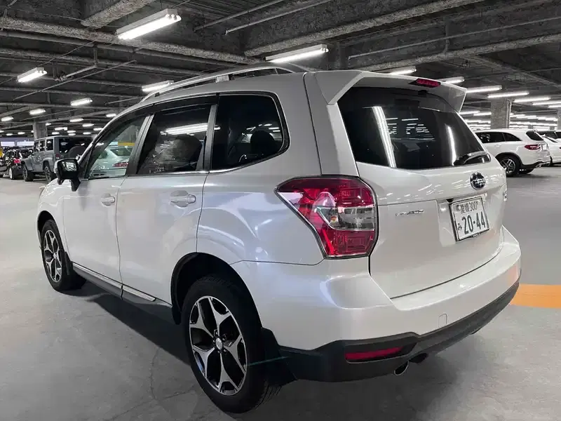 SUBARU FORESTER 4WD 2.0XT EYESIGHT Image 2