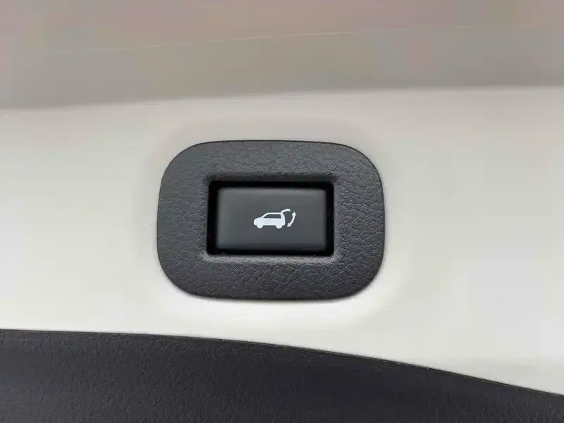 NISSAN X-TRAIL 20X Image 18
