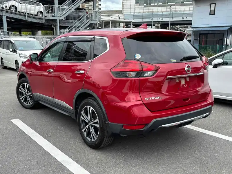 NISSAN X-TRAIL 20X Image 2
