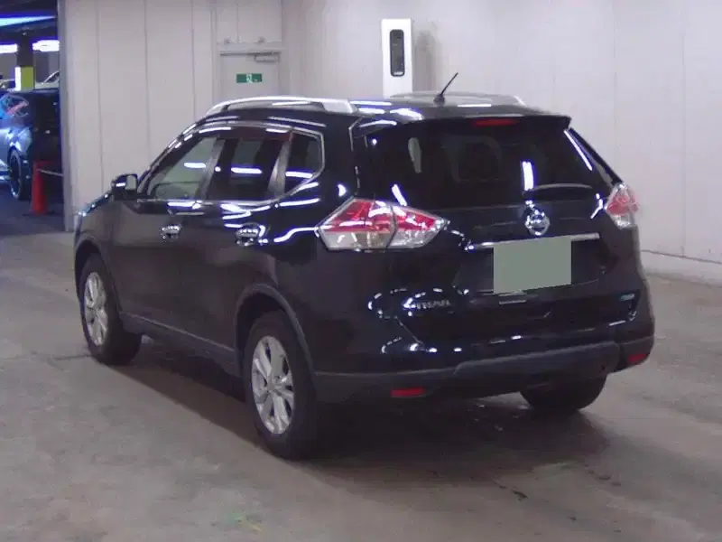 NISSAN X-TRAIL 20X EMERGENCY BRAKE PACKAGE Image 4