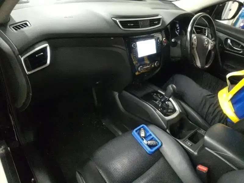 NISSAN X-TRAIL 20X EMERGENCY BRAKE PACKAGE Image 5