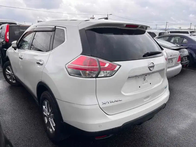 NISSAN X-TRAIL 20X EMERGENCY BRAKE PACKAGE Image 2