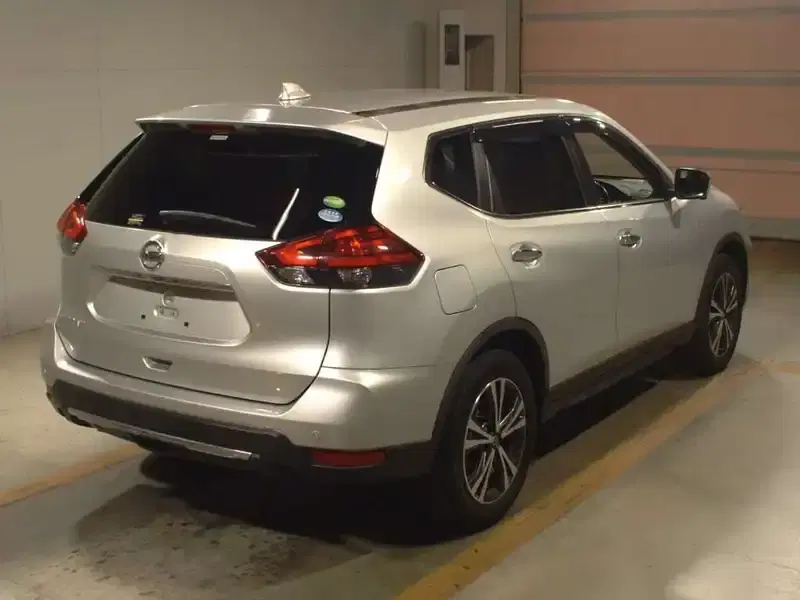 NISSAN XTRAIL 20XI 7ST Image 4