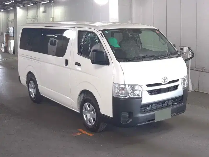 TOYOTA HIACE VAN 5D LONG DX Image 1