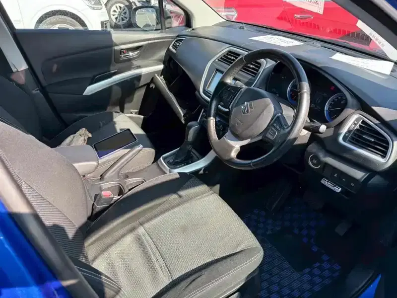 SUZUKI SX4 S CROSS BASE GRADE Image 5