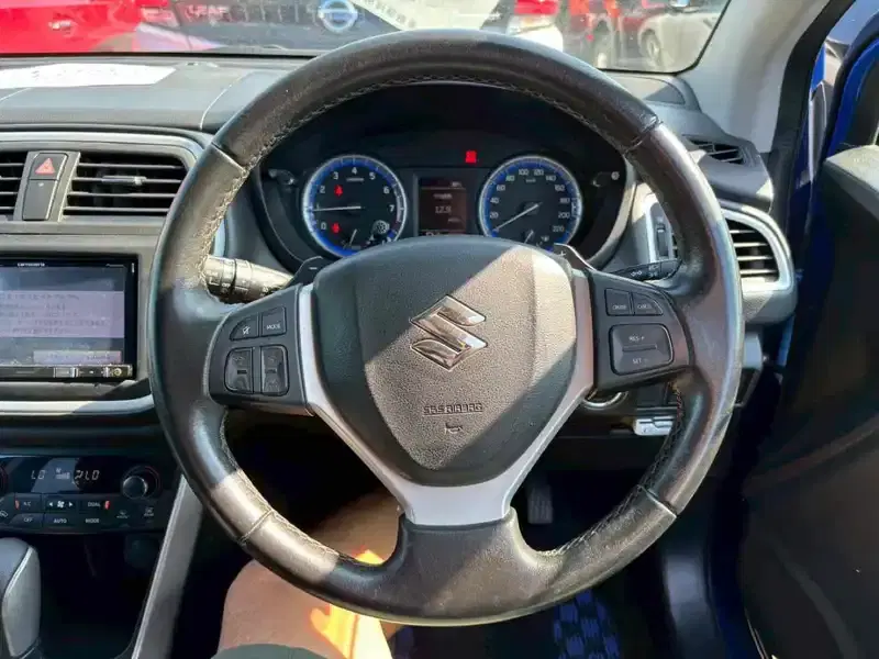 SUZUKI SX4 S CROSS BASE GRADE Image 8