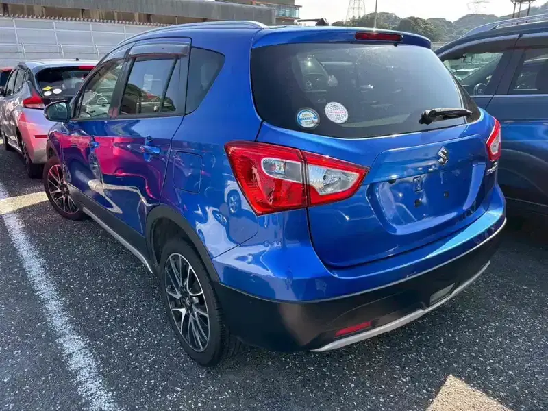 SUZUKI SX4 S CROSS BASE GRADE Image 2