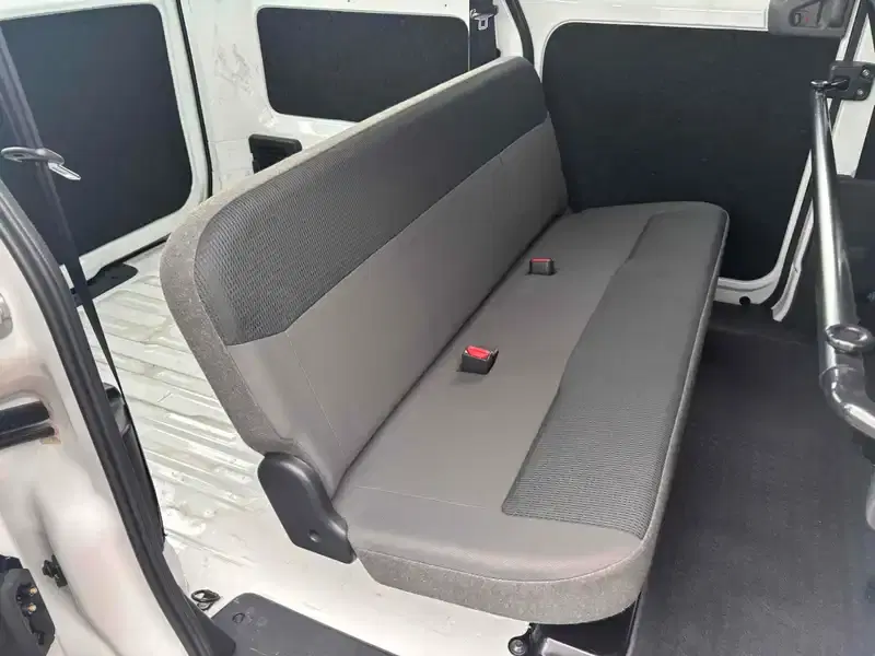 NISSAN NV200 VX Image 9