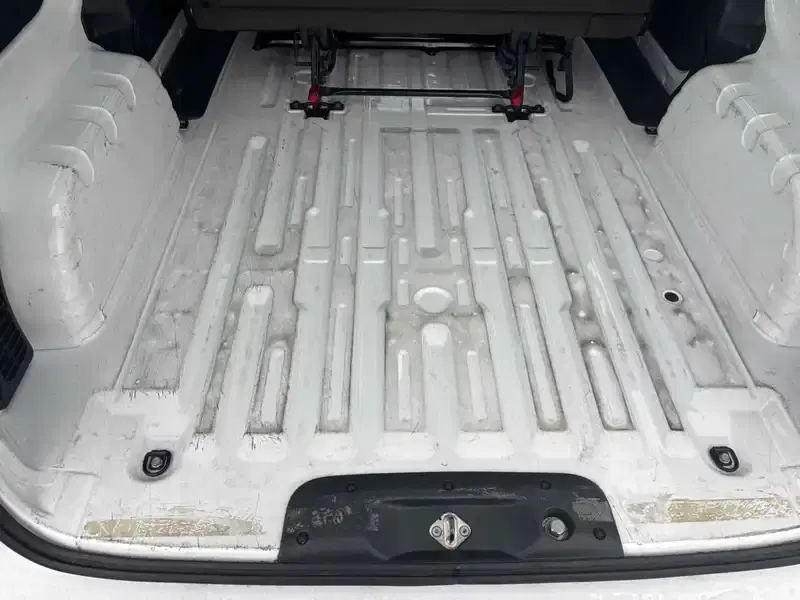 NISSAN NV200 VX Image 11