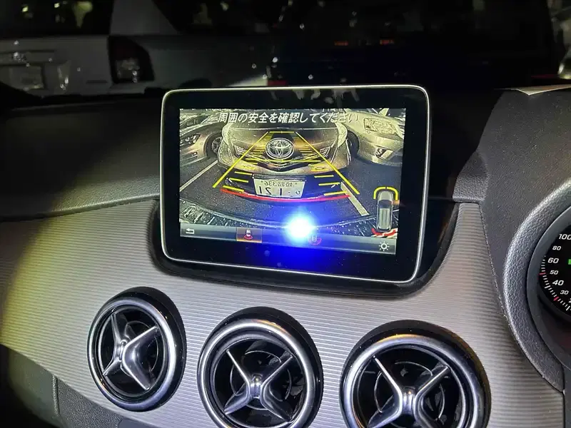 MERCEDES BENZ B-CLASS B180 RADAR SAFETY PKG Image 9