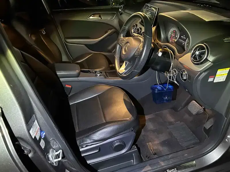 MERCEDES BENZ B-CLASS B180 RADAR SAFETY PKG Image 7